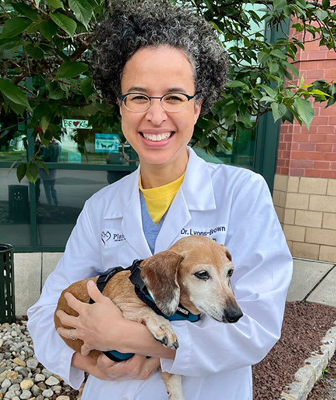 Dr. Sachina Lyons-Brown, South Plainfield Veterinary Technician